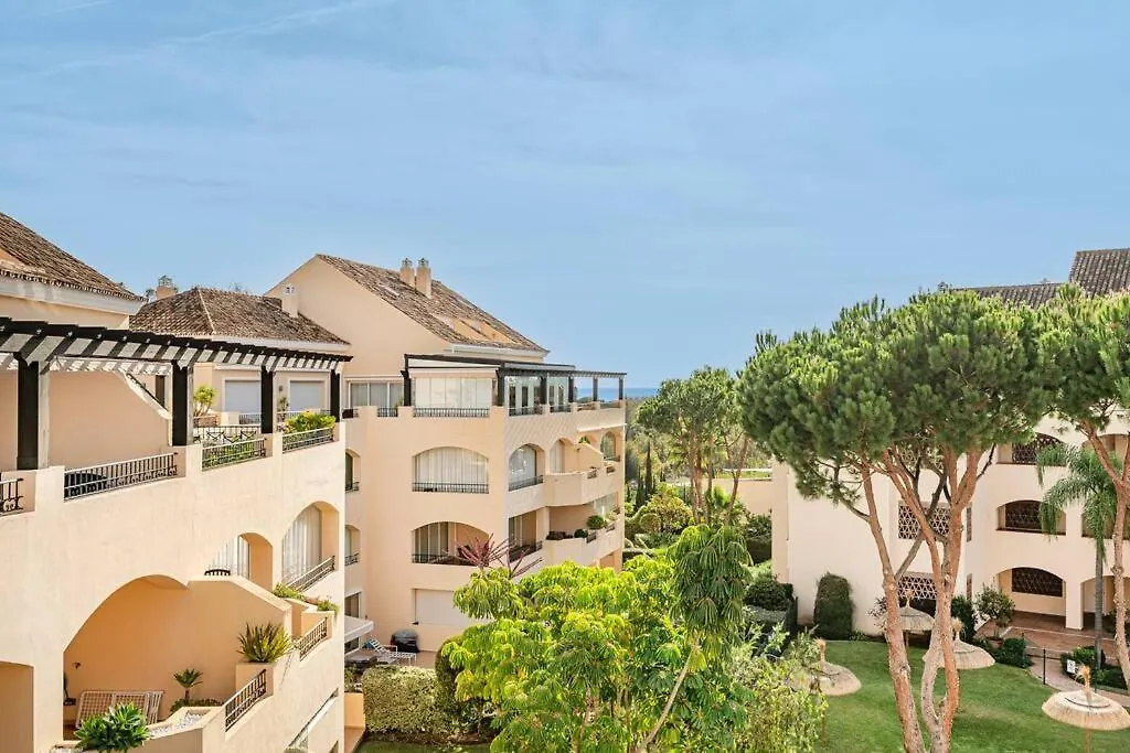 Amazing 4Br Apart. Parking, Pool, Close To The Sea Μαρμπέλλα 0*,