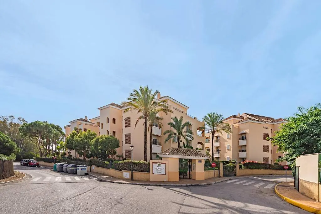 Apartment Amazing 4Br Apart. Parking, Pool, Close To The Sea Marbella Spain