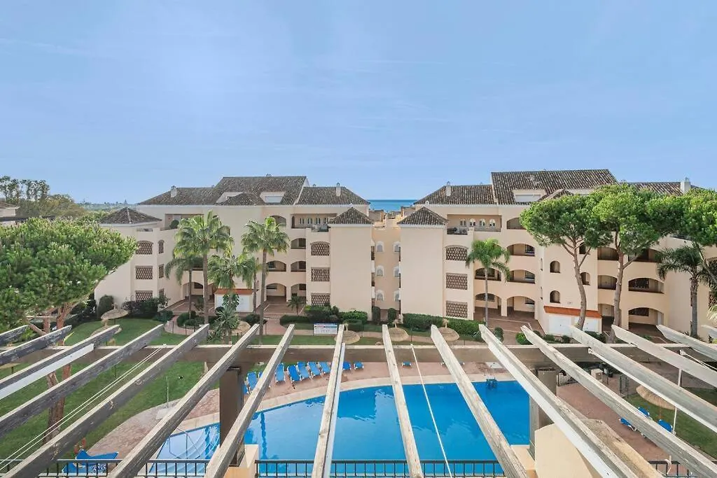 Amazing 4Br Apart. Parking, Pool, Close To The Sea Marbella Apartment